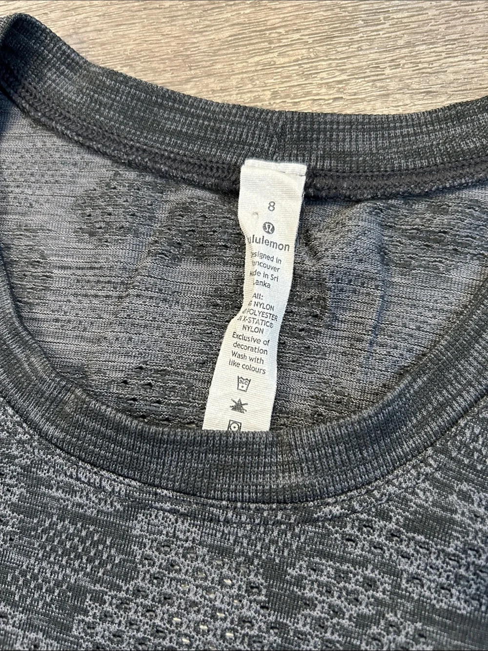 Lululemon Swiftly Tech Long Sleeve Crew Neck Top Gray Camo Size 8